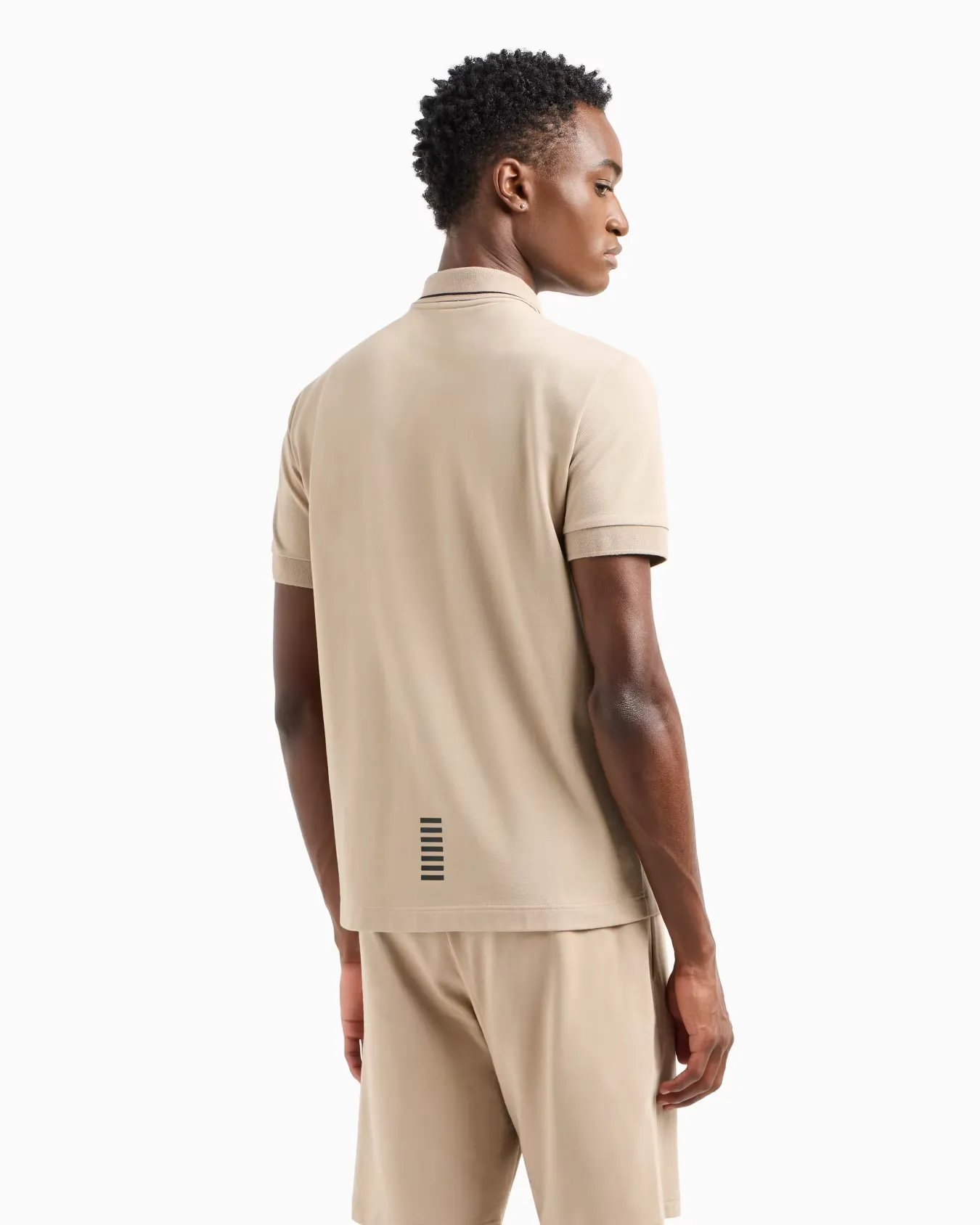 8NPF16_PJVUZ_U6155_R_SS2025