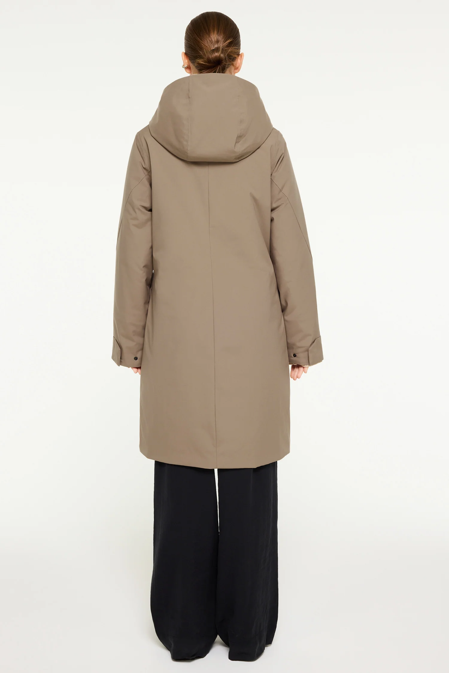 Signy_ELVINE_jacket_arid_earth_2890