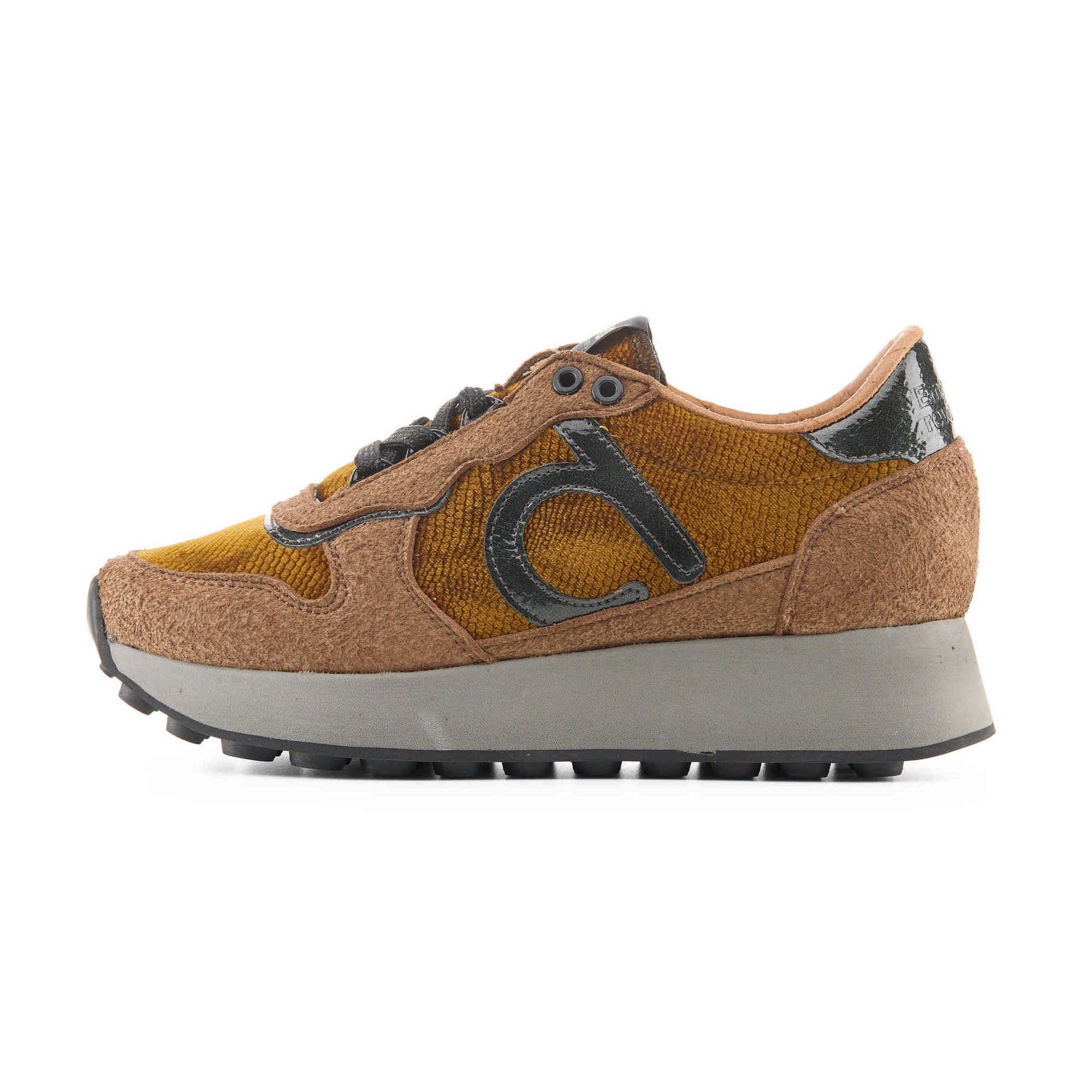Zapatillas retro Calma High Noe 107 - DUUO