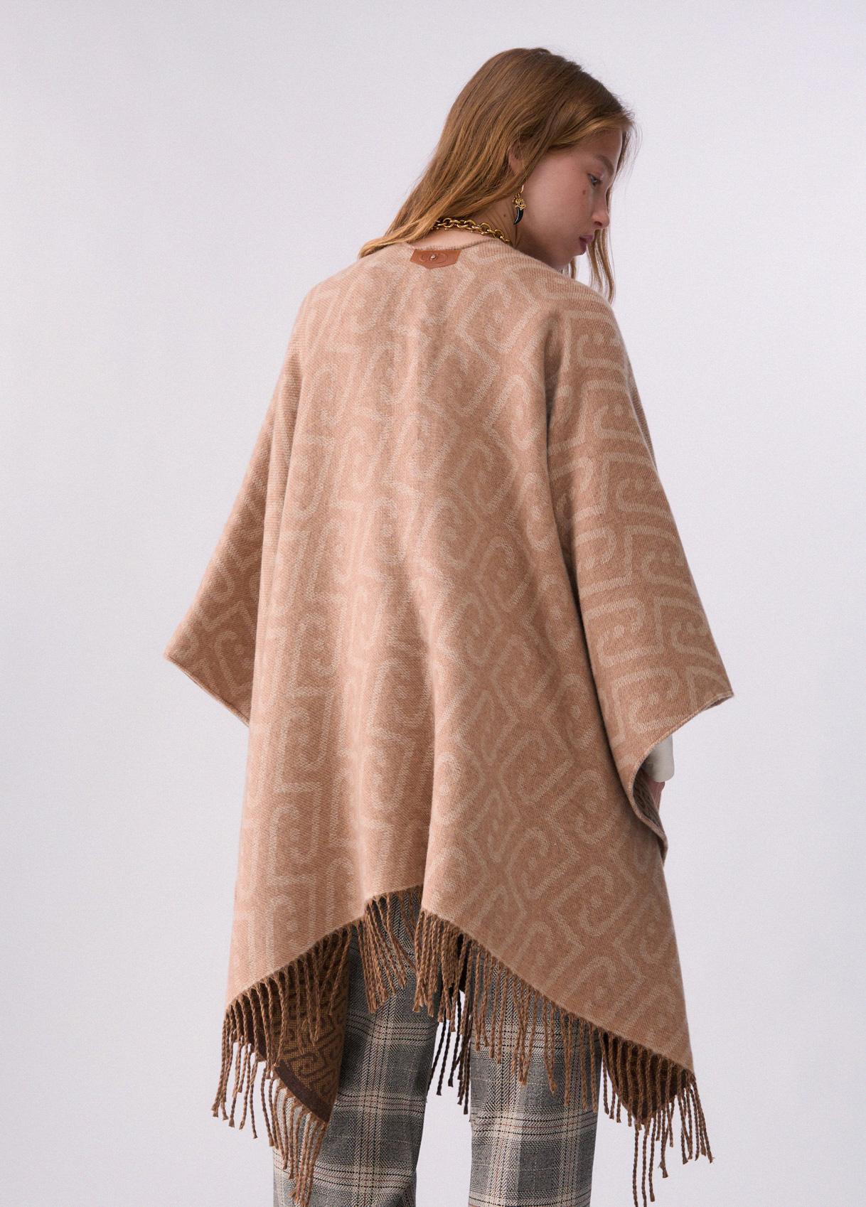 Poncho monograma jacquard - LIU.JO - Imagen 2