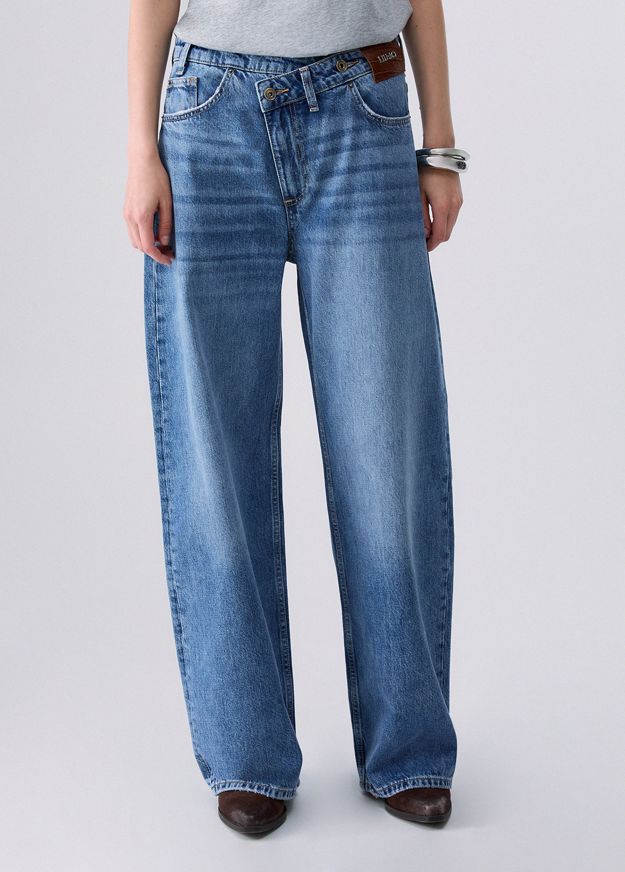Jeans rectos con cinturilla asimétrico - LIU.JO