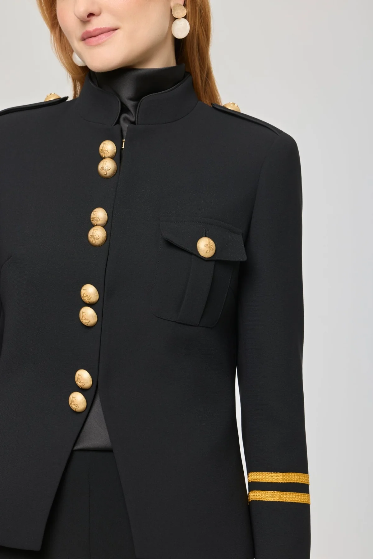 Blazer negra con galones Claudia London - THE EXTREME COLLECTION - Imagen 4