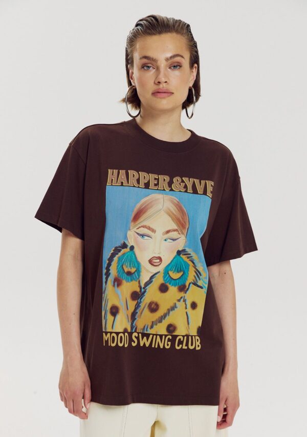 Camiseta Moody - HARPER & YVE
